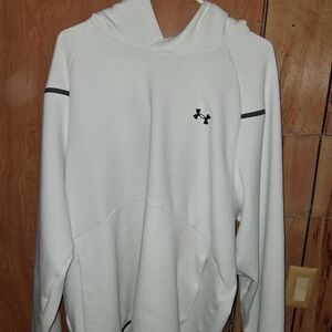 Under Armour Men’s White Pullover Hoodie